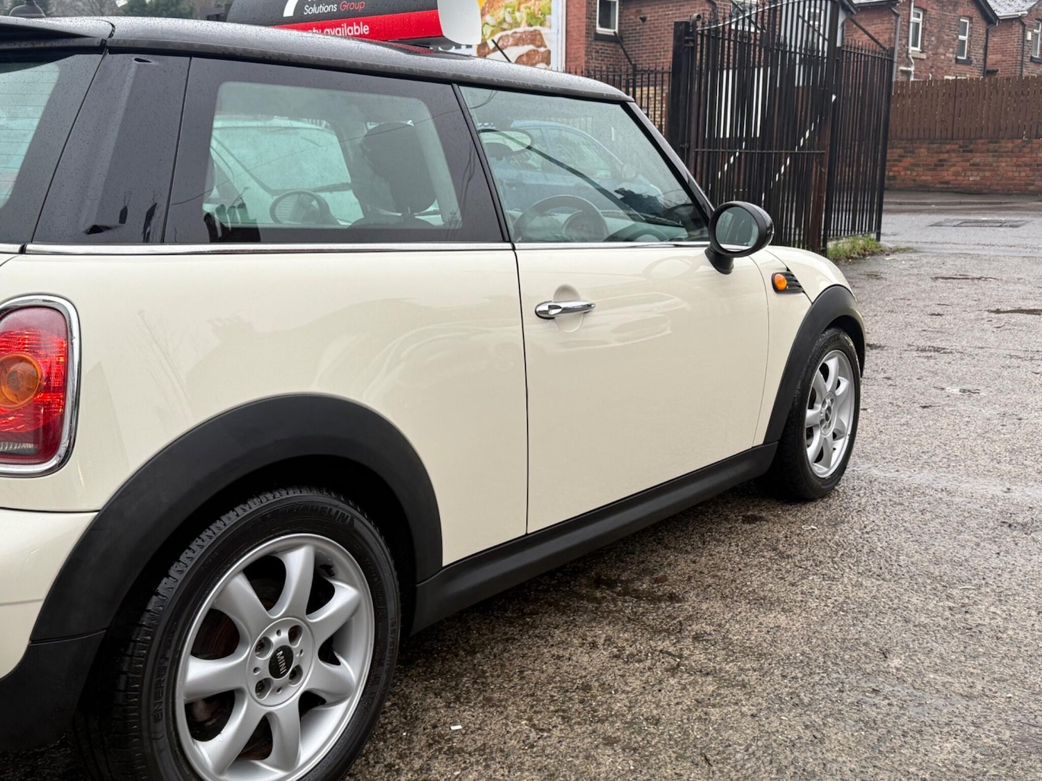Used MINI Hatch 2010 for sale - 77291649: Photo 15