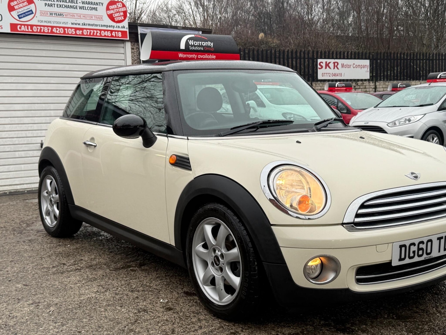 Used MINI Hatch 2010 for sale - 77291649: Photo 2