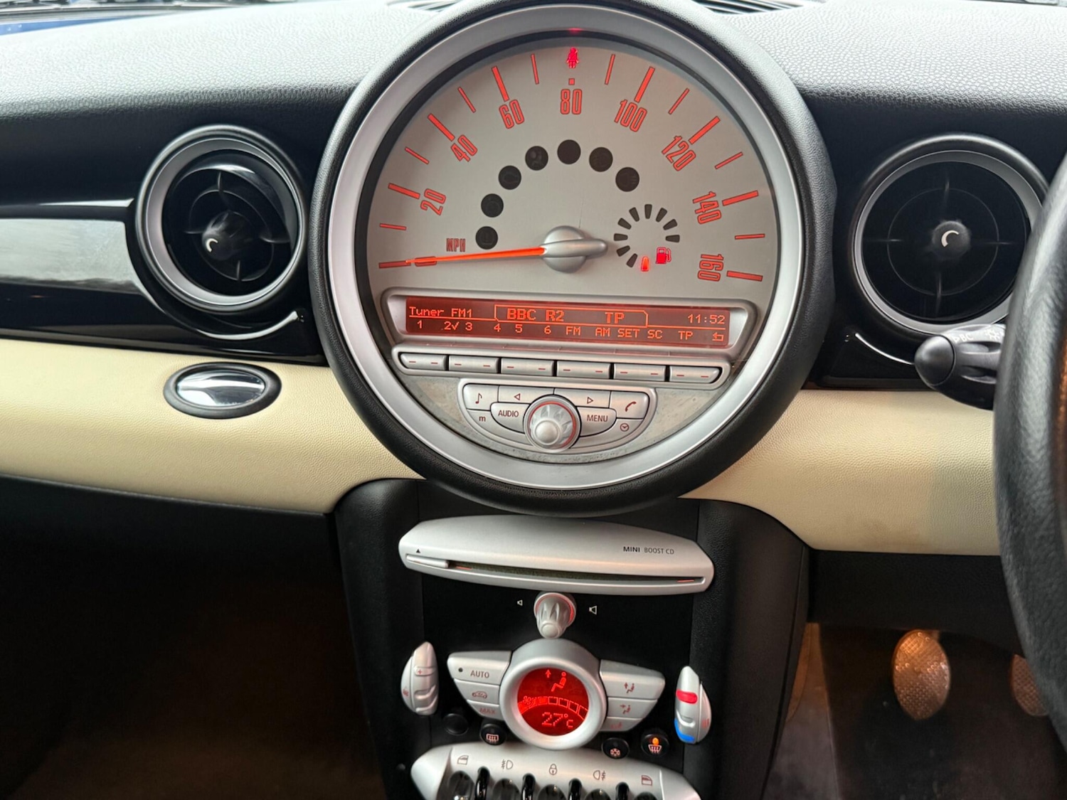 Used MINI Hatch 2010 for sale - 77291649: Photo 21