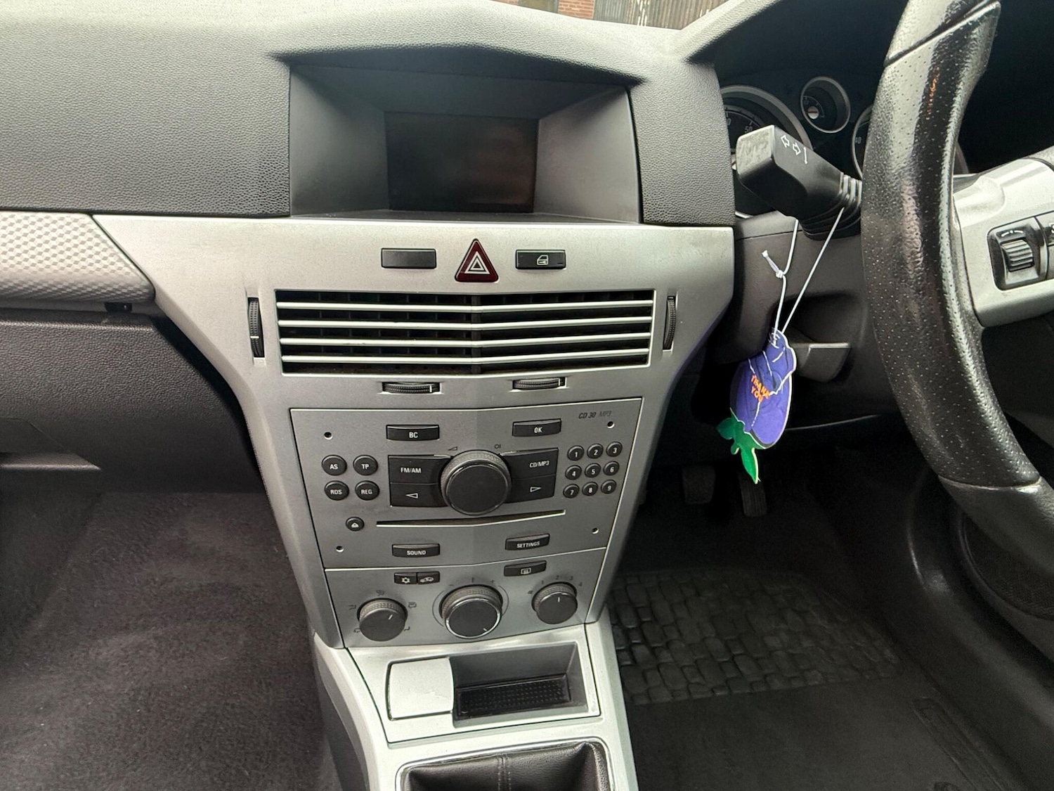 Used Vauxhall Astra 2010 for sale - 76425396: Photo 18