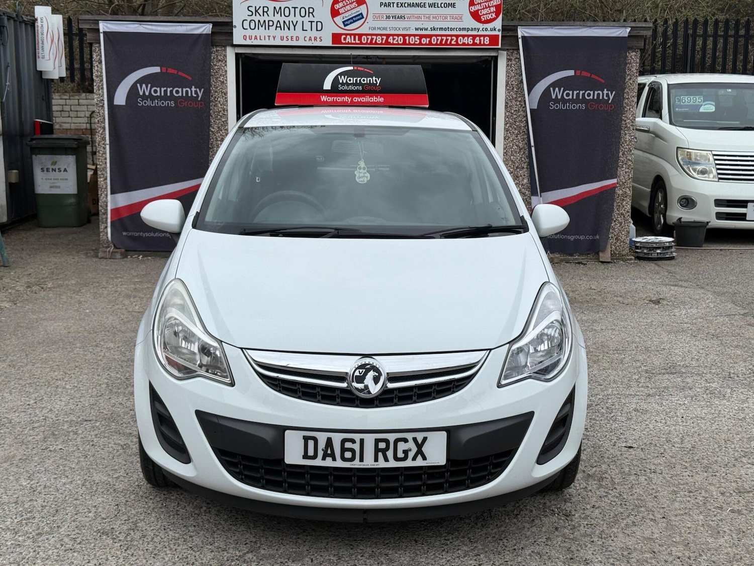 Used Vauxhall Corsa 2011 for sale - 78185177: Photo 2