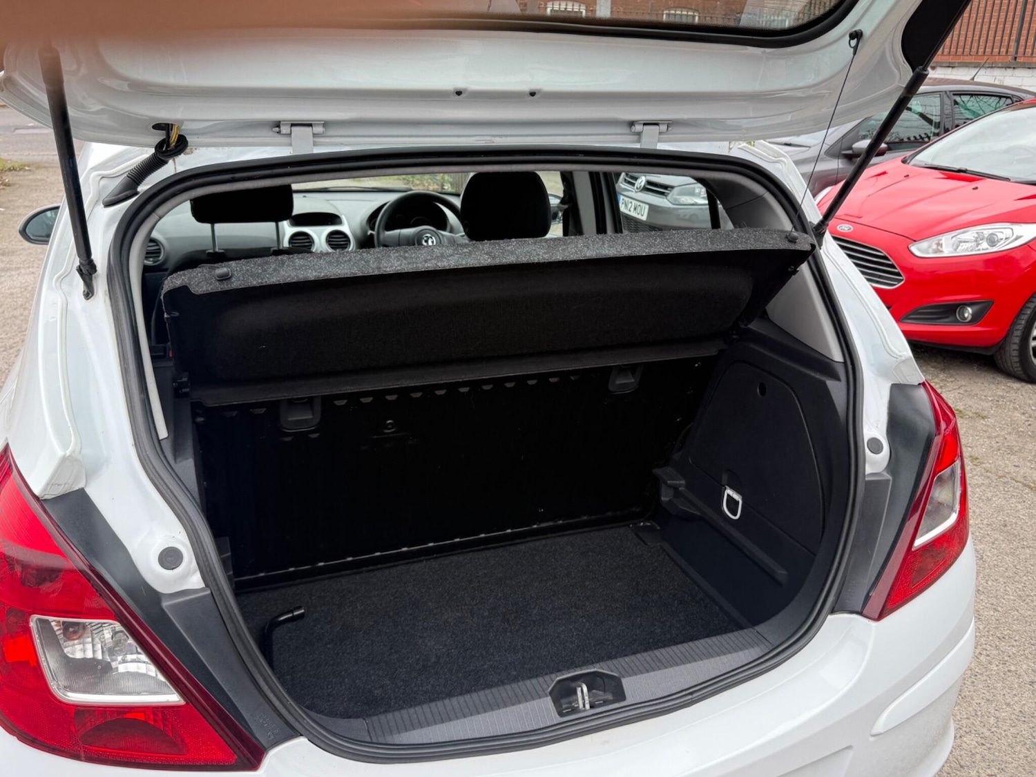 Used Vauxhall Corsa 2011 for sale - 78185177: Photo 22