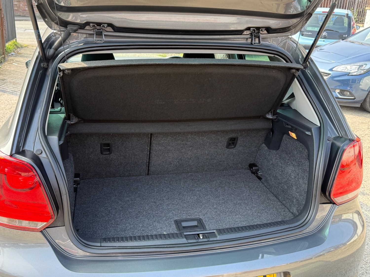 Used Volkswagen Polo for sale - 77977785: Photo 24