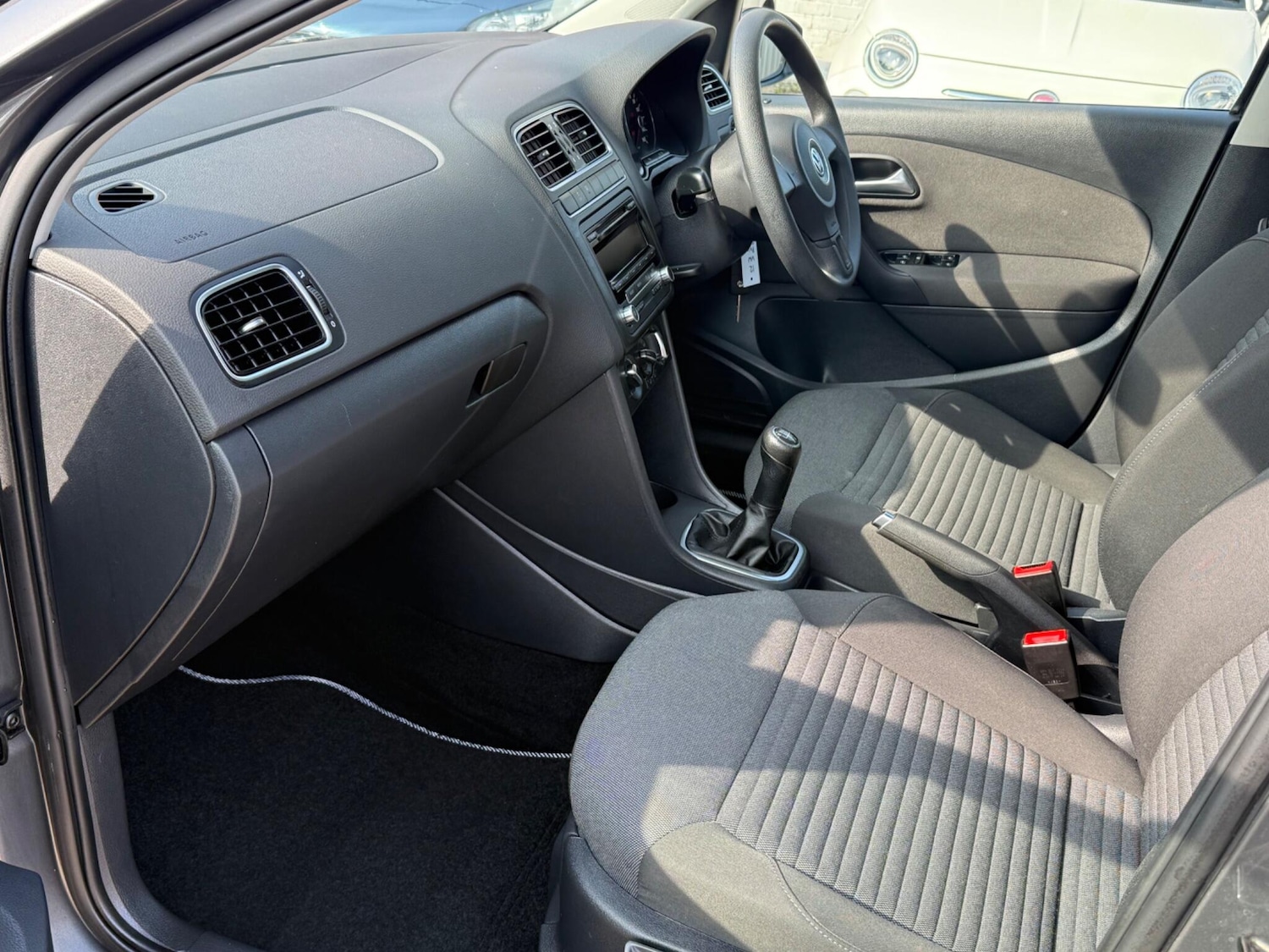 Used Volkswagen Polo for sale - 77977785: Photo 25