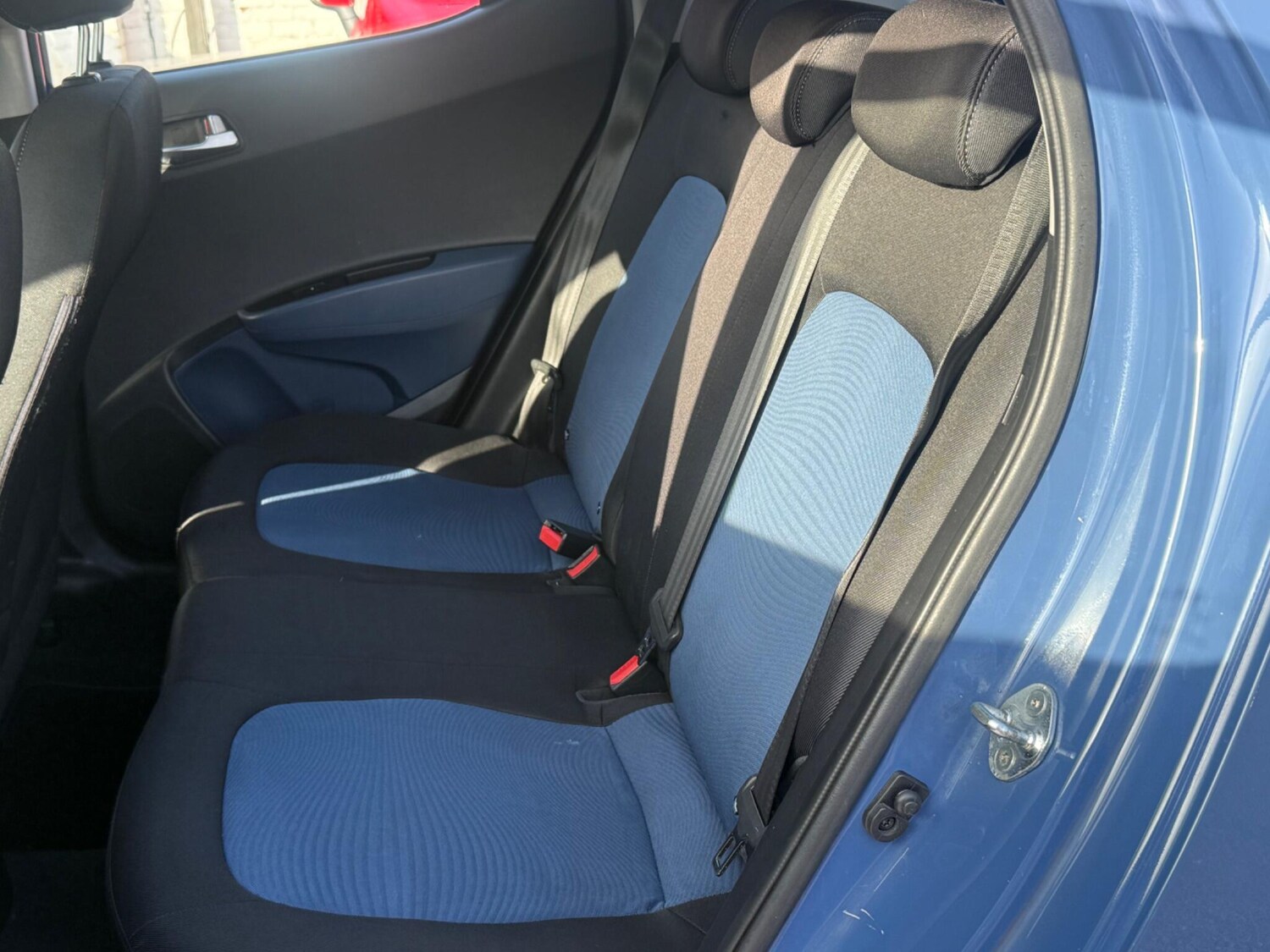 Used Hyundai i10 2015 for sale - 77351405: Photo 20