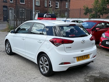 Used Hyundai i20 2015 for sale - 78842408: Photo