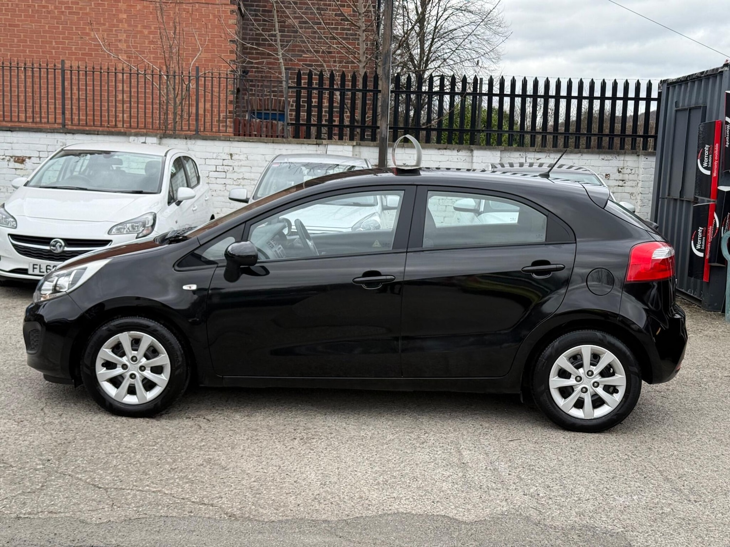 Used Kia Rio 2015 for sale - 77824550: Photo 11