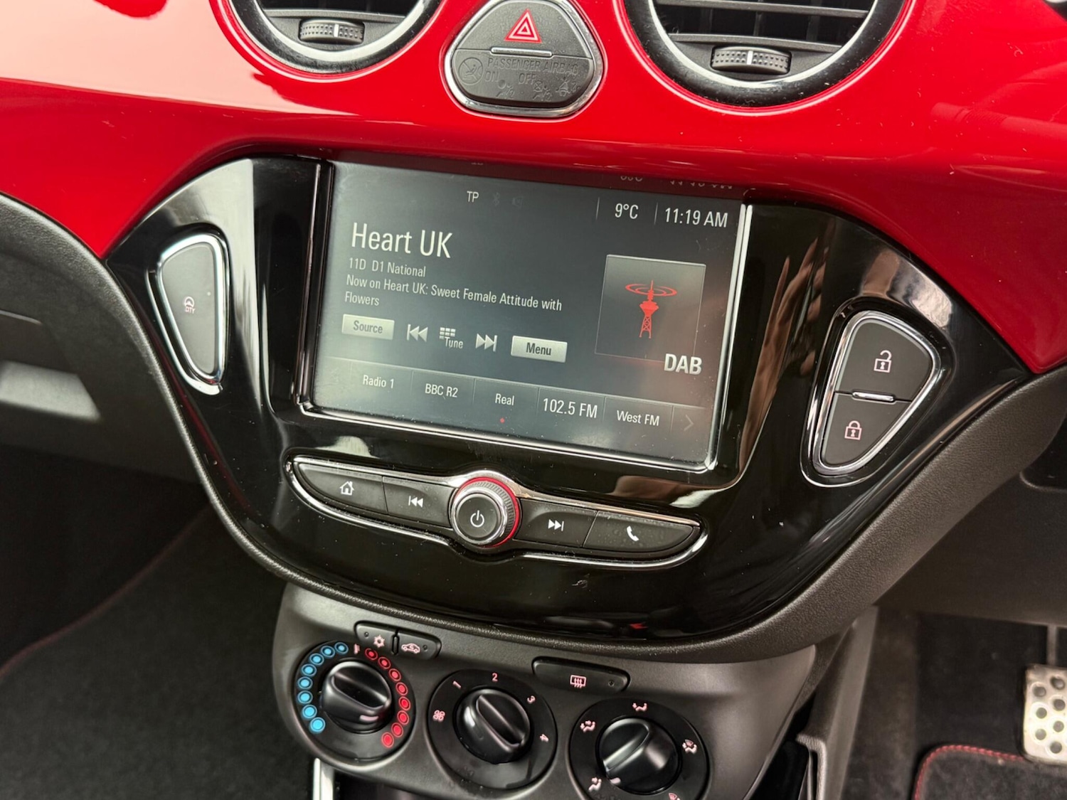 Used Vauxhall ADAM 2016 for sale - 77969714: Photo 18