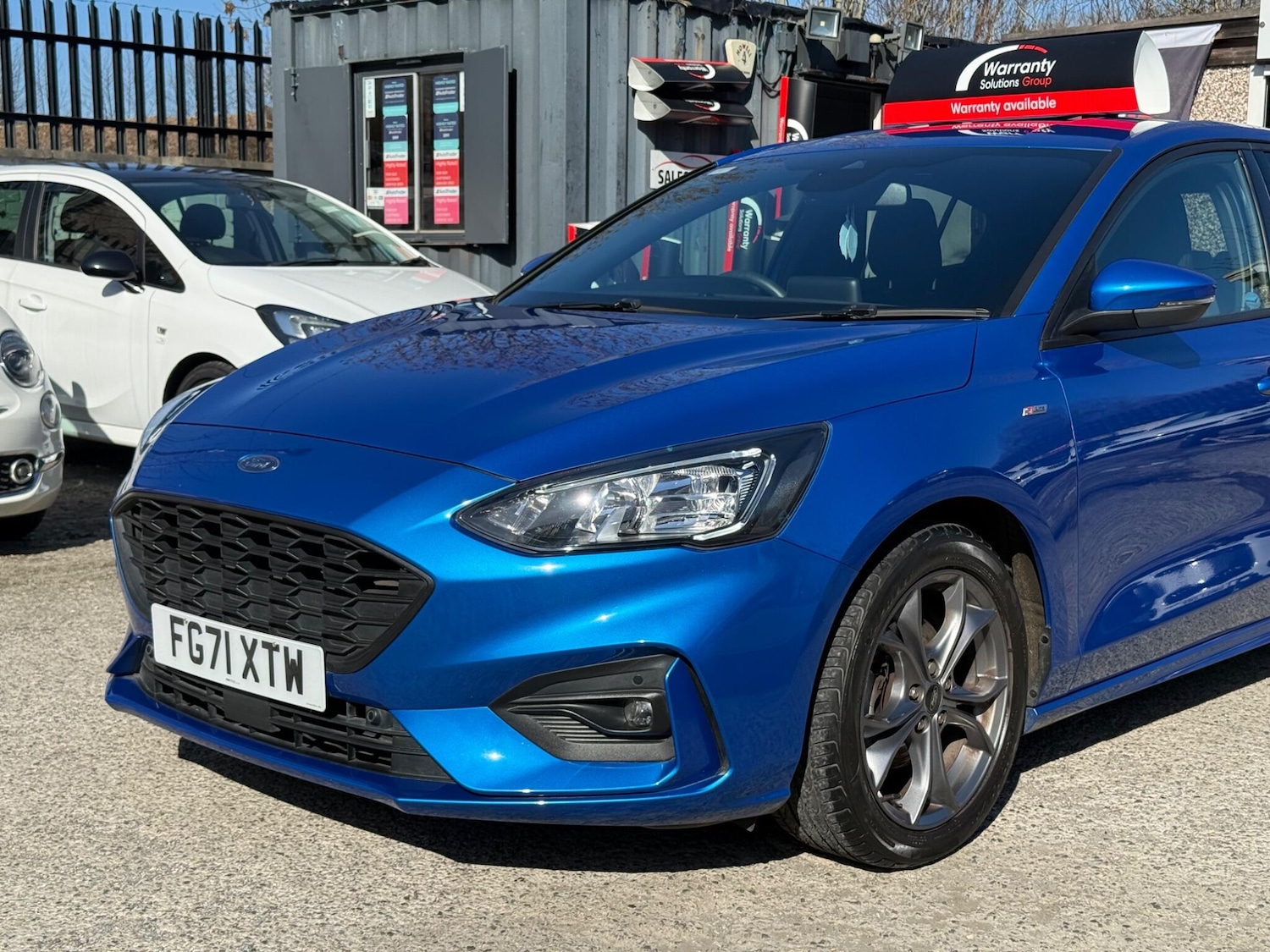 Used Ford Focus for sale - 77925539: Photo 3