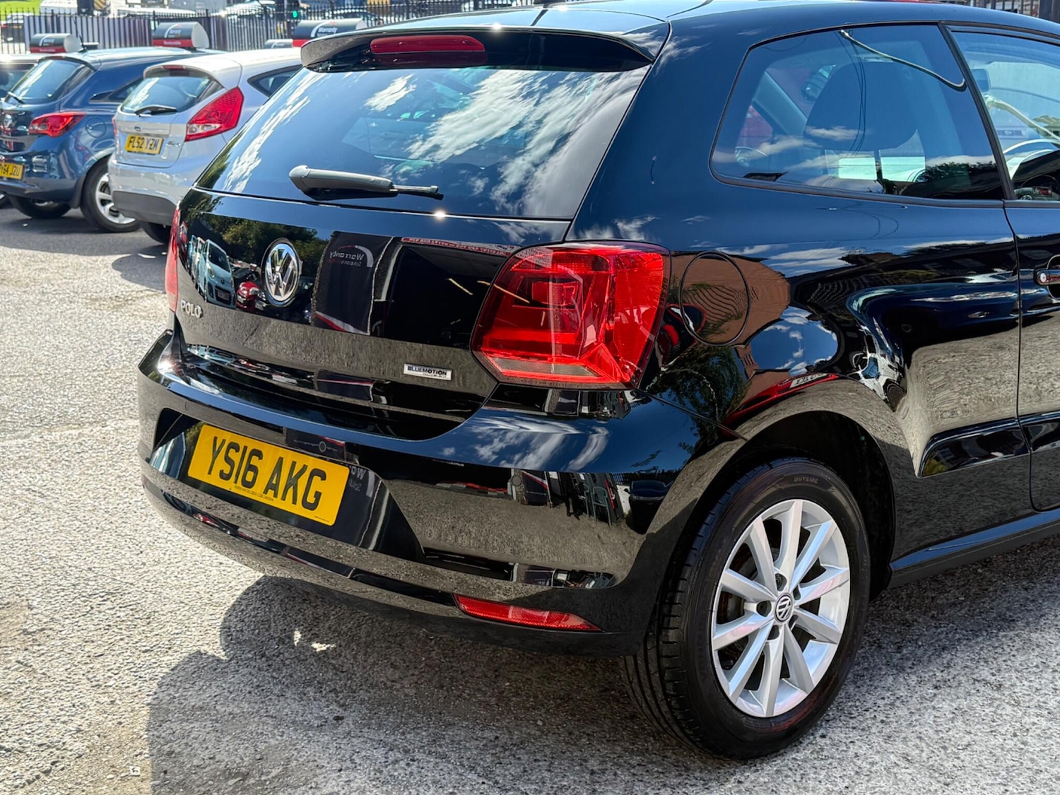 Used Volkswagen Polo 2016 for sale - 76026674: Photo 14