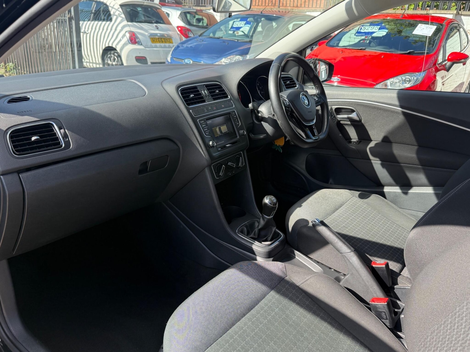Used Volkswagen Polo 2016 for sale - 76026674: Photo 17