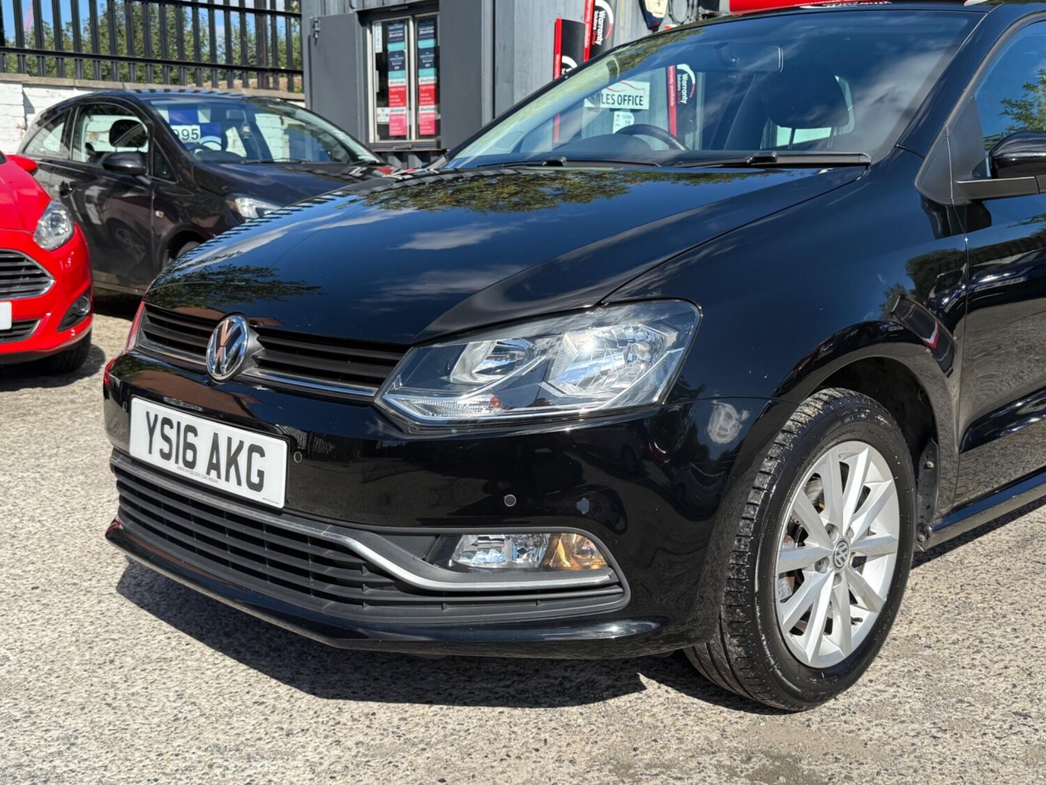 Used Volkswagen Polo 2016 for sale - 76026674: Photo 8