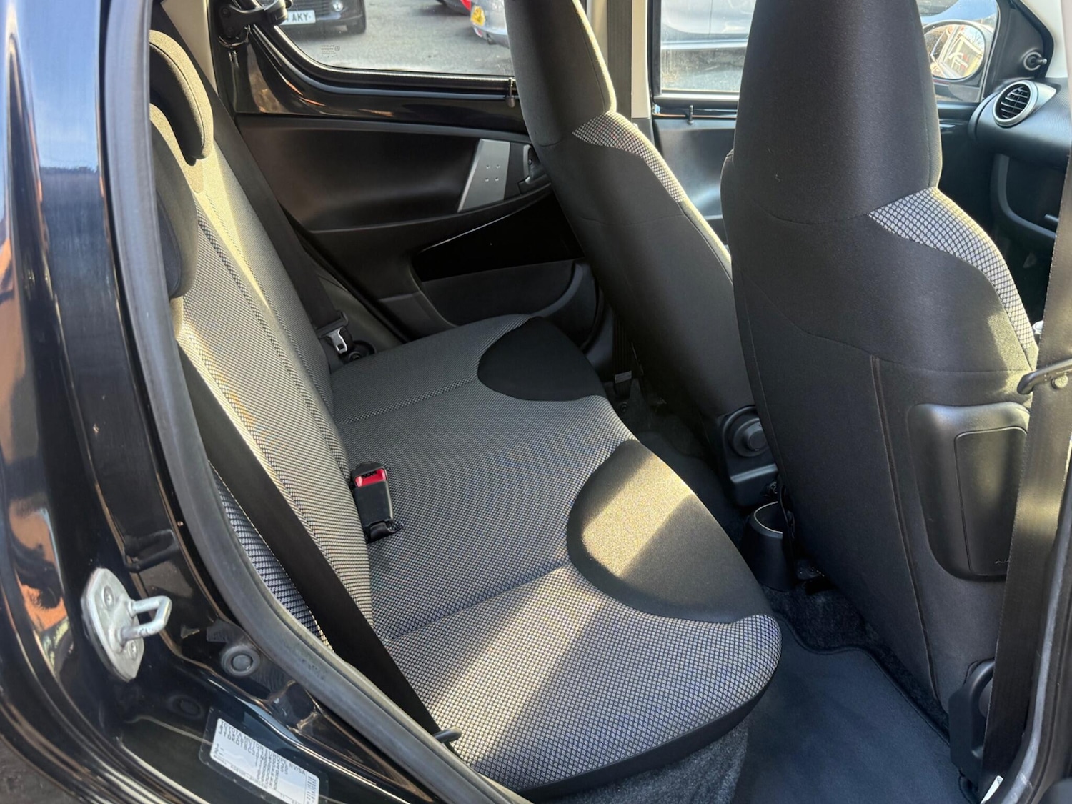 Used Toyota AYGO 2012 for sale - 76634110: Photo 19