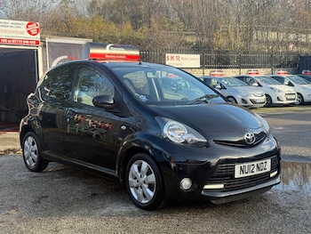 Used Toyota AYGO 2012 for sale - 76634110: Photo