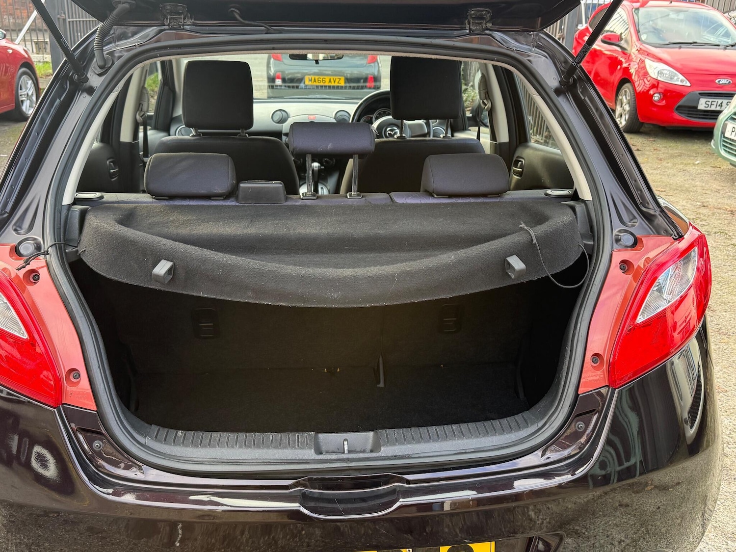 Used Mazda Mazda2 2012 for sale - 76913311: Photo 22