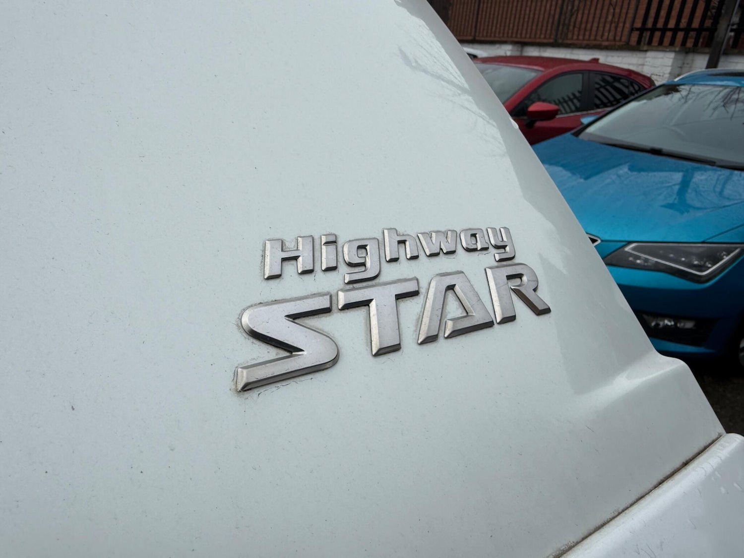 Used Nissan Elgrand 2023 for sale - 77696798: Photo 30