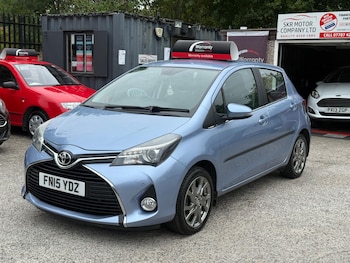 Used Toyota Yaris 2015 for sale - 79374256: Photo