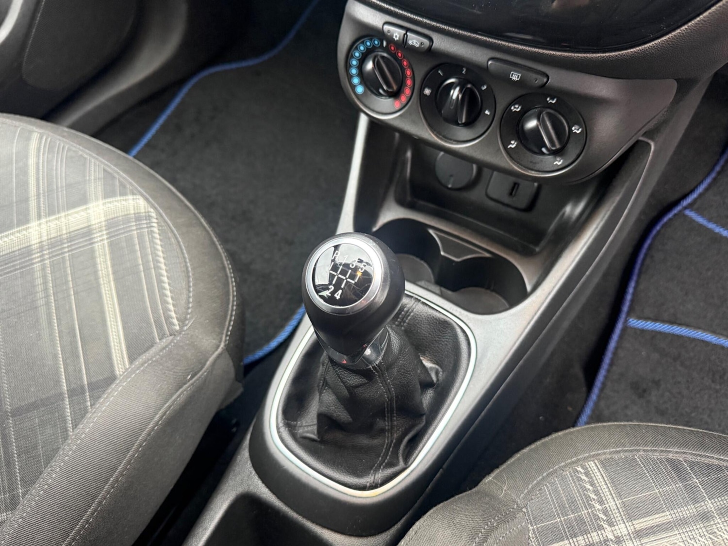 Used Vauxhall Corsa 2016 for sale - 77306147: Photo 17