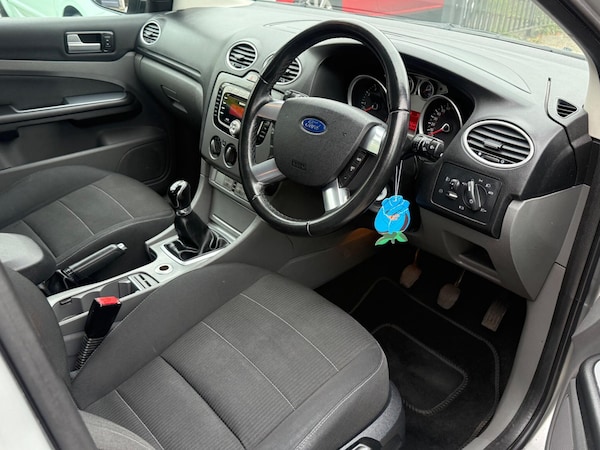 Used Ford Focus 2009 for sale - 76283050: Photo 18