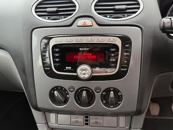 Used Ford Focus 2009 for sale - 76283050: Photo 21