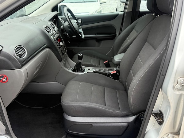 Used Ford Focus 2009 for sale - 76283050: Photo 24