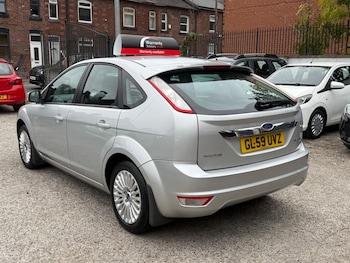 Used Ford Focus 2009 for sale - 76283050: Photo 4