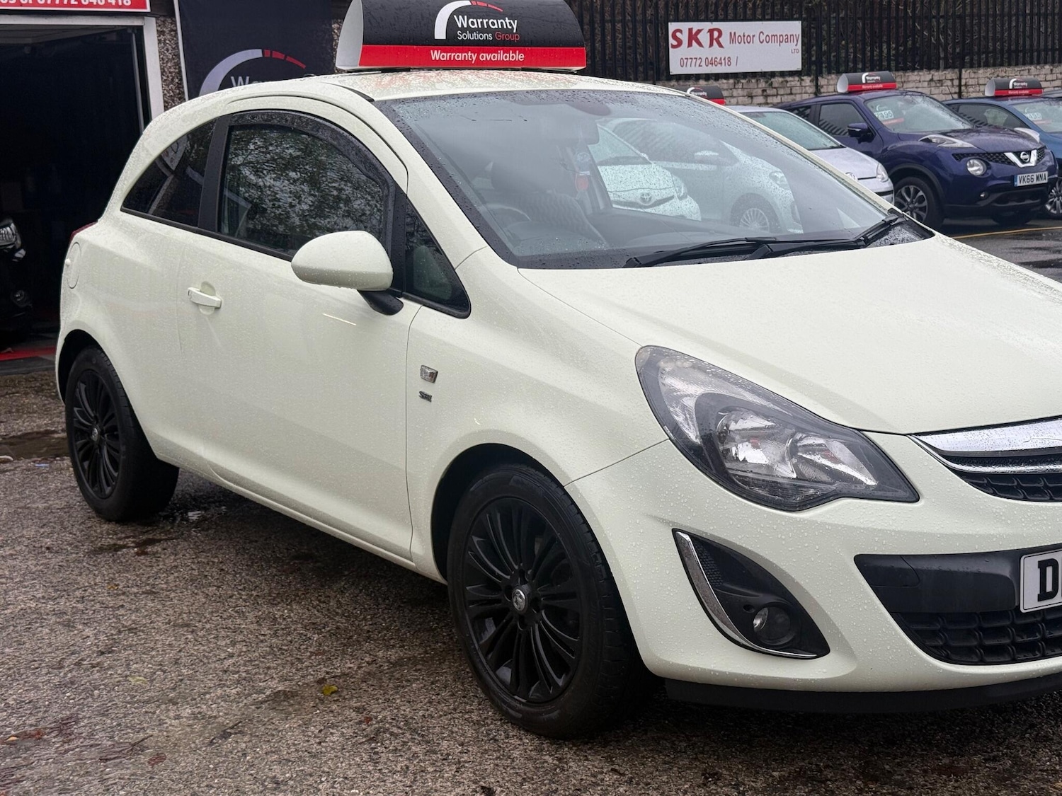 Used Vauxhall Corsa 2014 for sale - 76886234: Photo 2