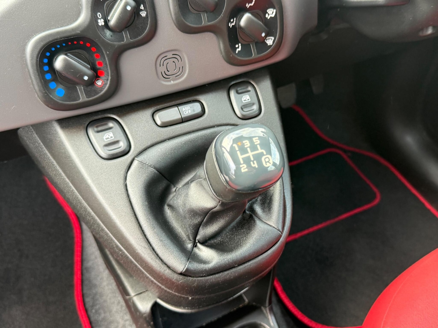 Used Fiat Panda 2015 for sale - 76689292: Photo 22