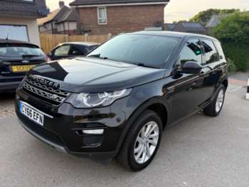 Used Land Rover Discovery Sport 2016 for sale - 74979555: Photo