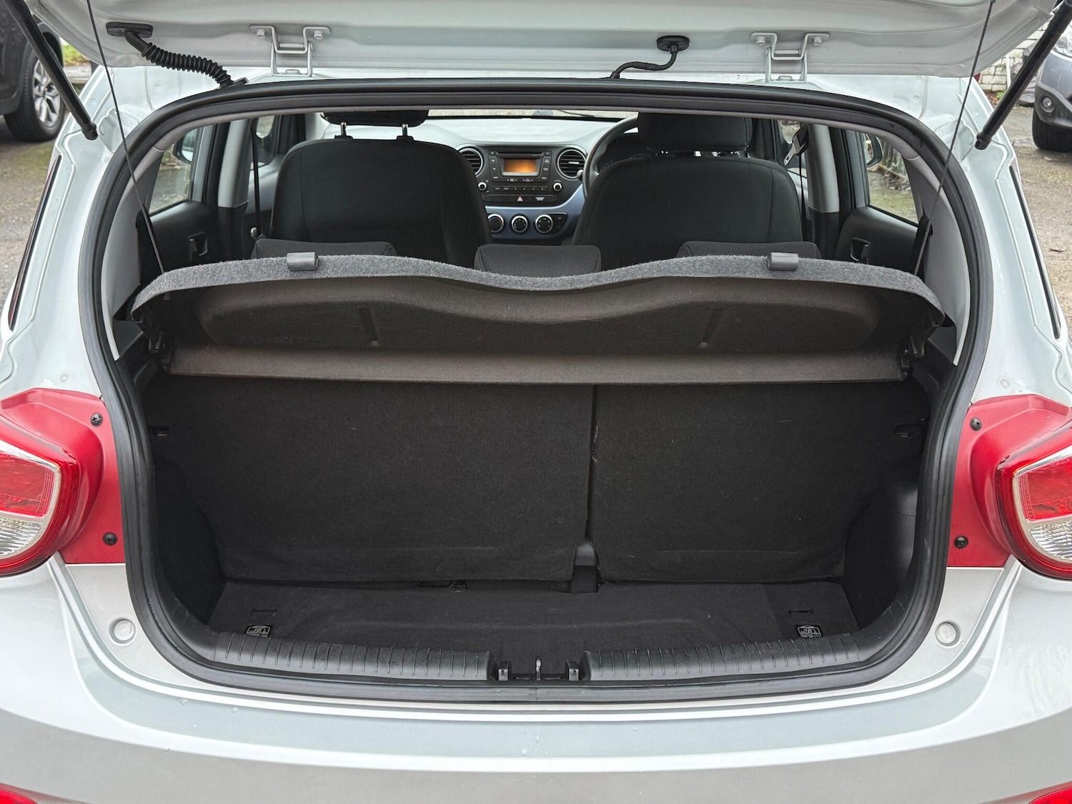 Used Hyundai i10 2014 for sale - 77144403: Photo 22