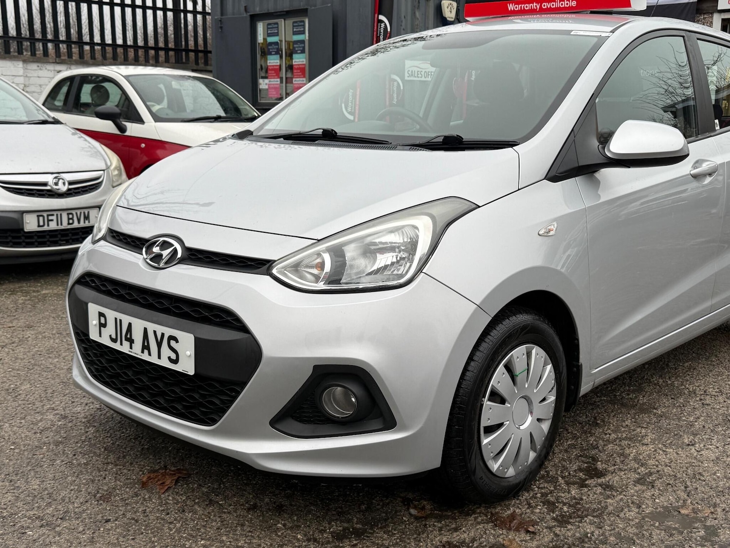 Used Hyundai i10 2014 for sale - 77144403: Photo 3