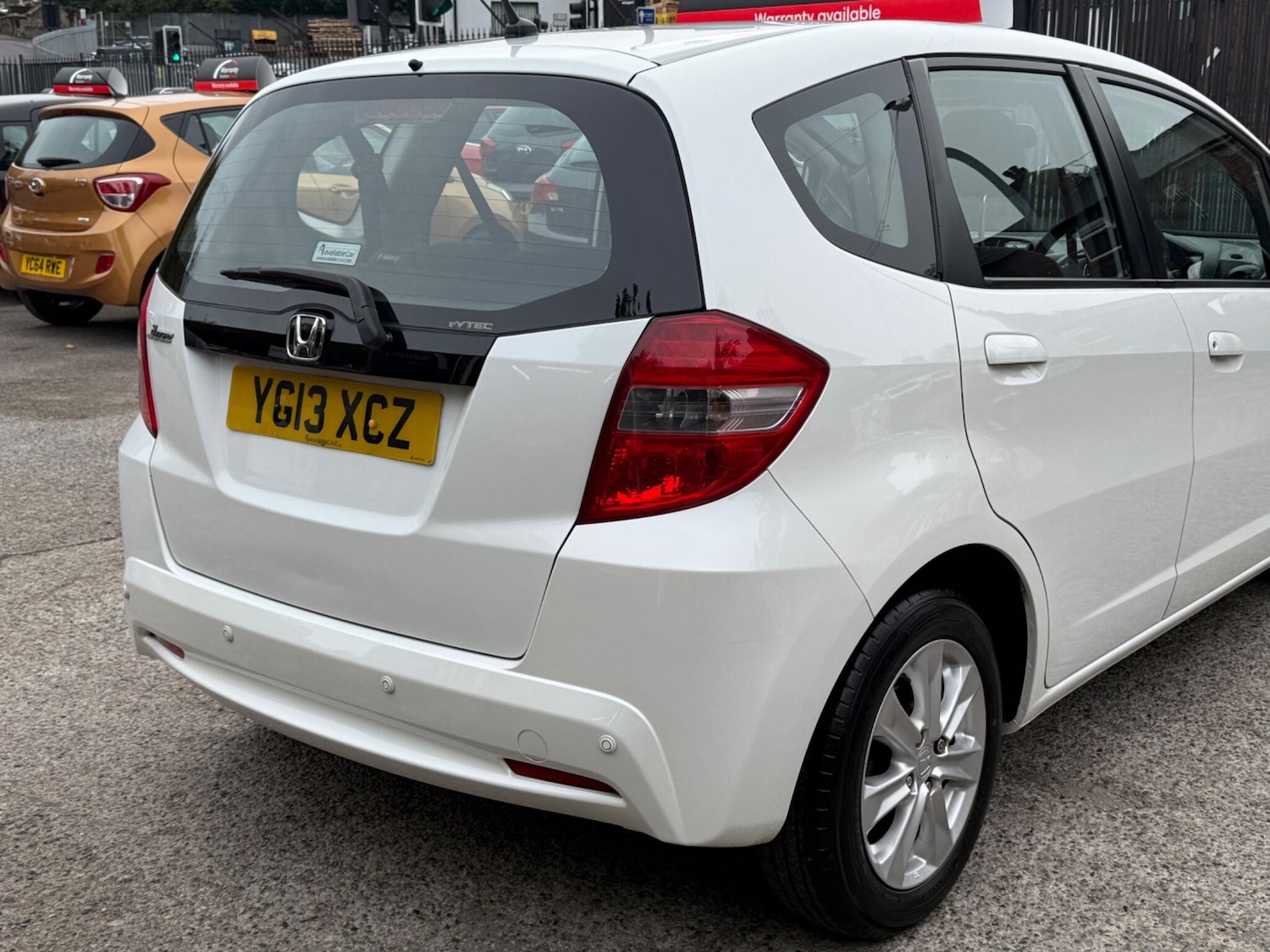 Used Honda Jazz 2013 for sale - 76423907: Photo 14