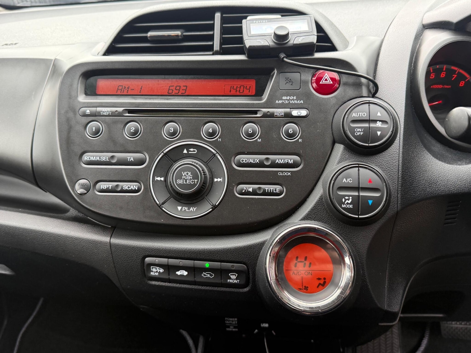 Used Honda Jazz 2013 for sale - 76423907: Photo 19