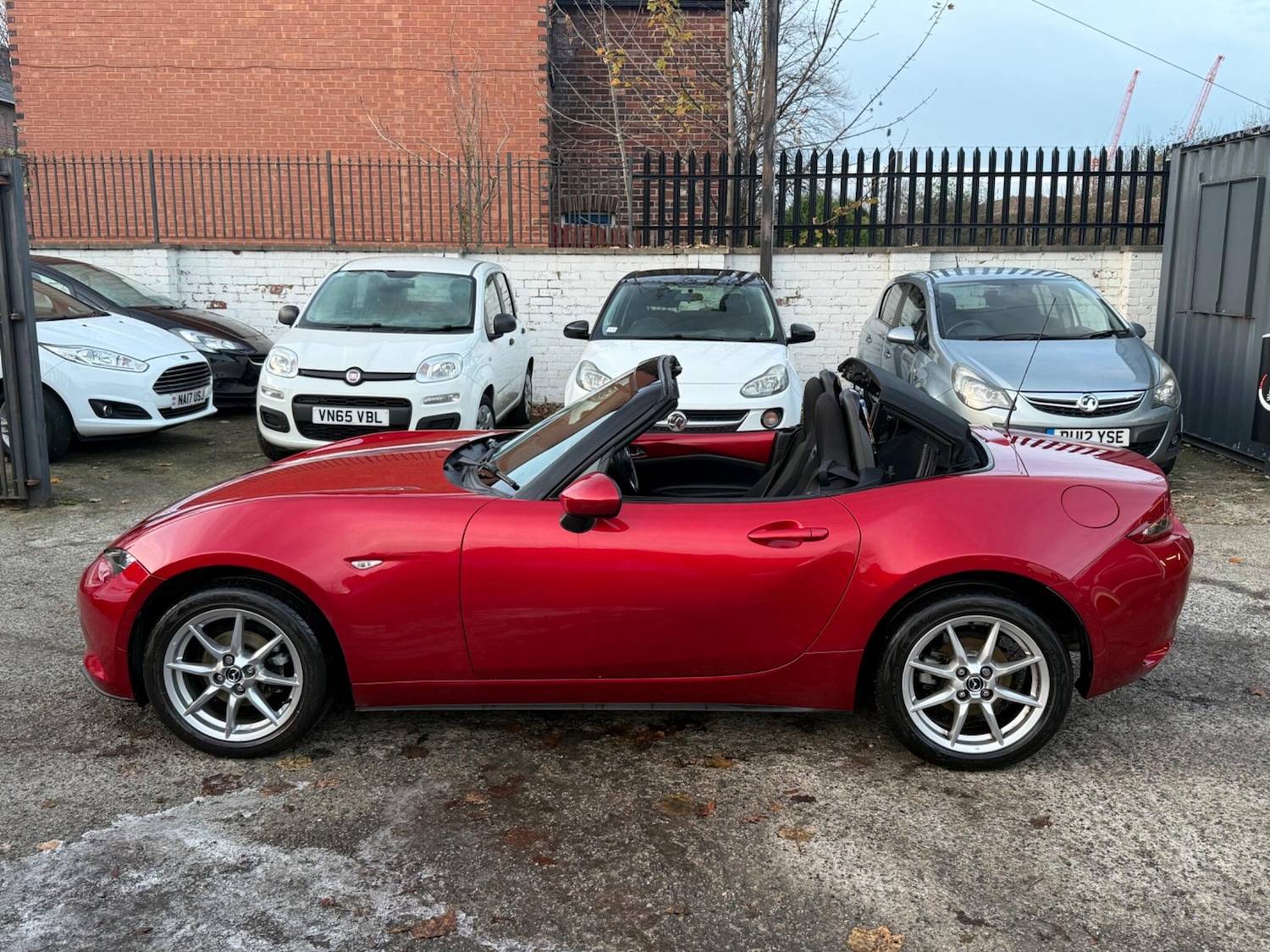 Used Mazda MX-5 2016 for sale - 76658722: Photo 9