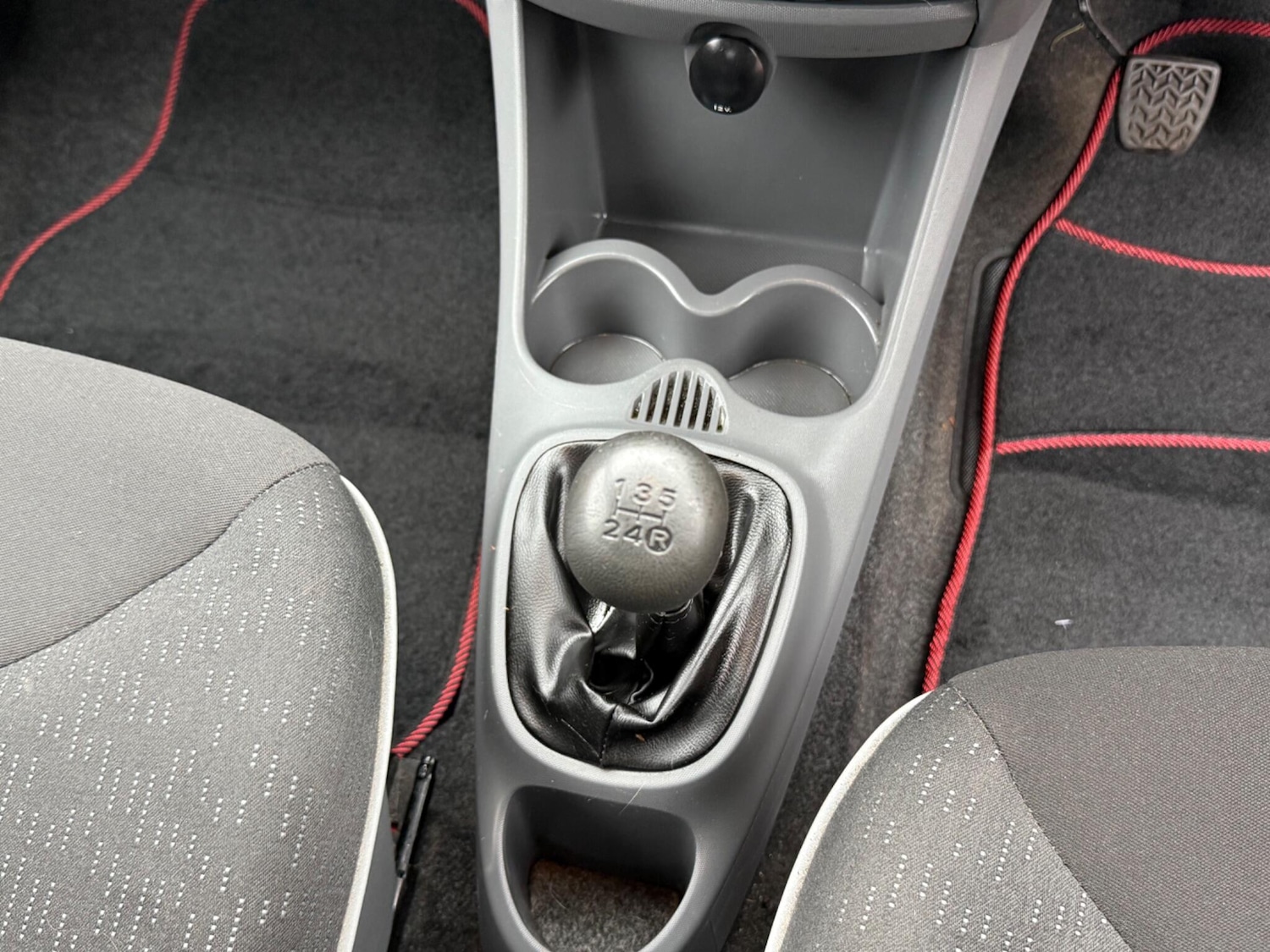 Used Peugeot 107 2010 for sale - 77853103: Photo 18