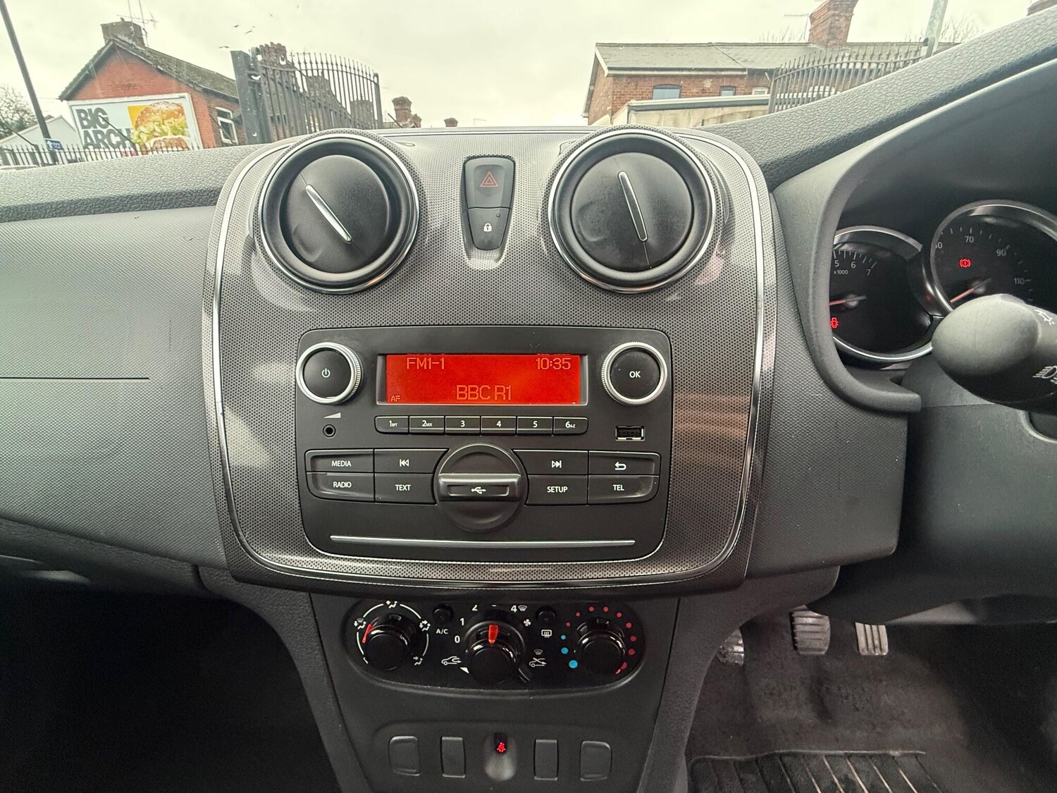 Used Dacia Sandero Stepway for sale - 77659130: Photo 20