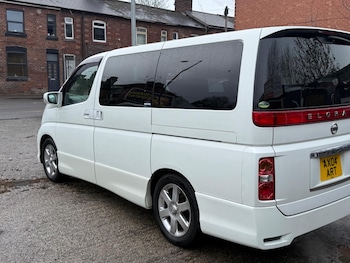 Used Nissan Elgrand 2006 for sale - 78662755: Photo