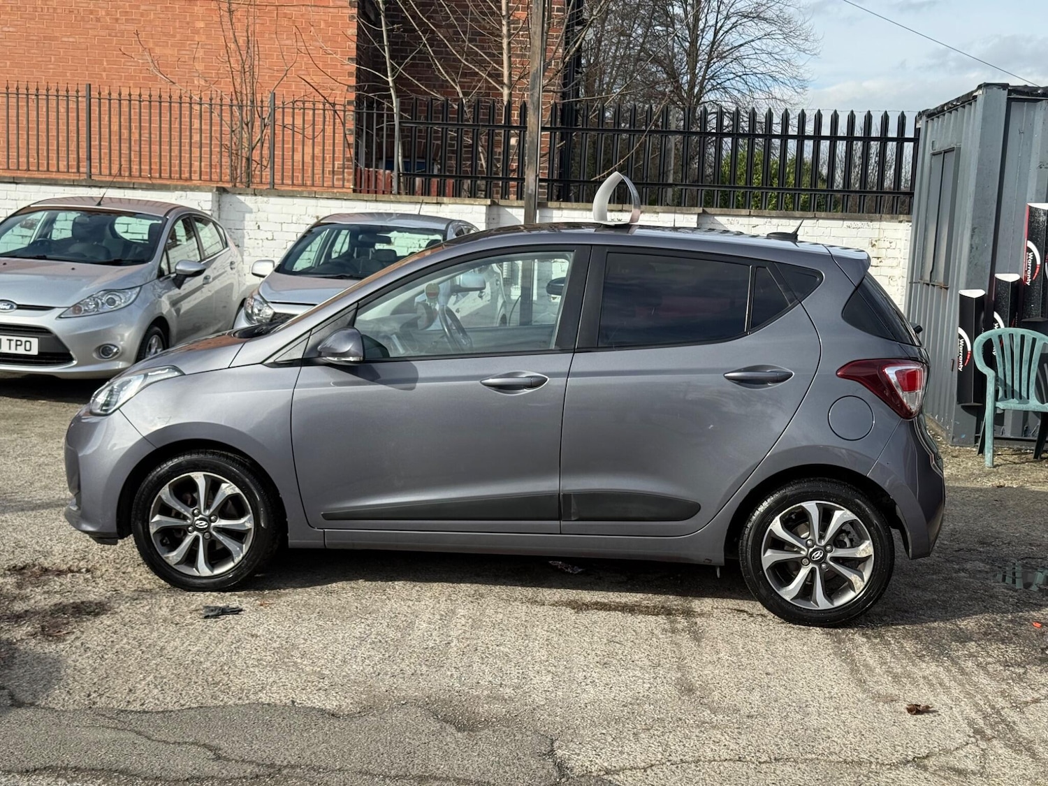 Used Hyundai i10 2017 for sale - 77658721: Photo 11