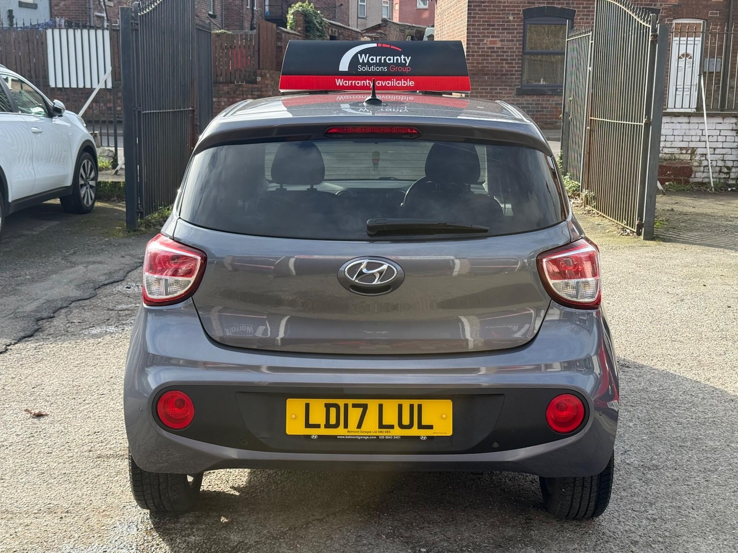 Used Hyundai i10 2017 for sale - 77658721: Photo 12