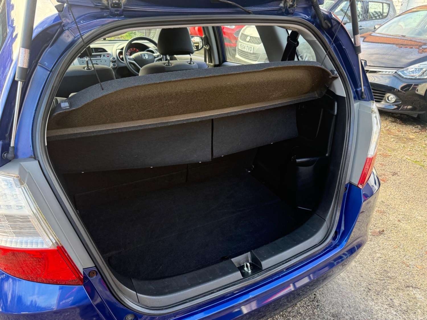 Used Honda Jazz 2009 for sale - 76832705: Photo 23