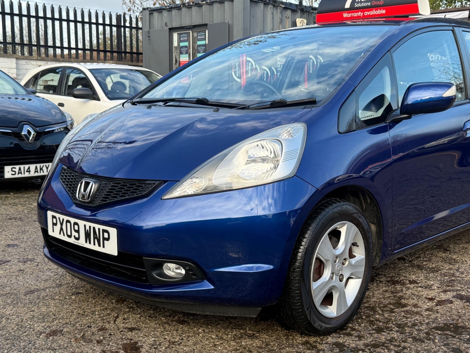 Used Honda Jazz 2009 for sale - 76832705: Photo 8