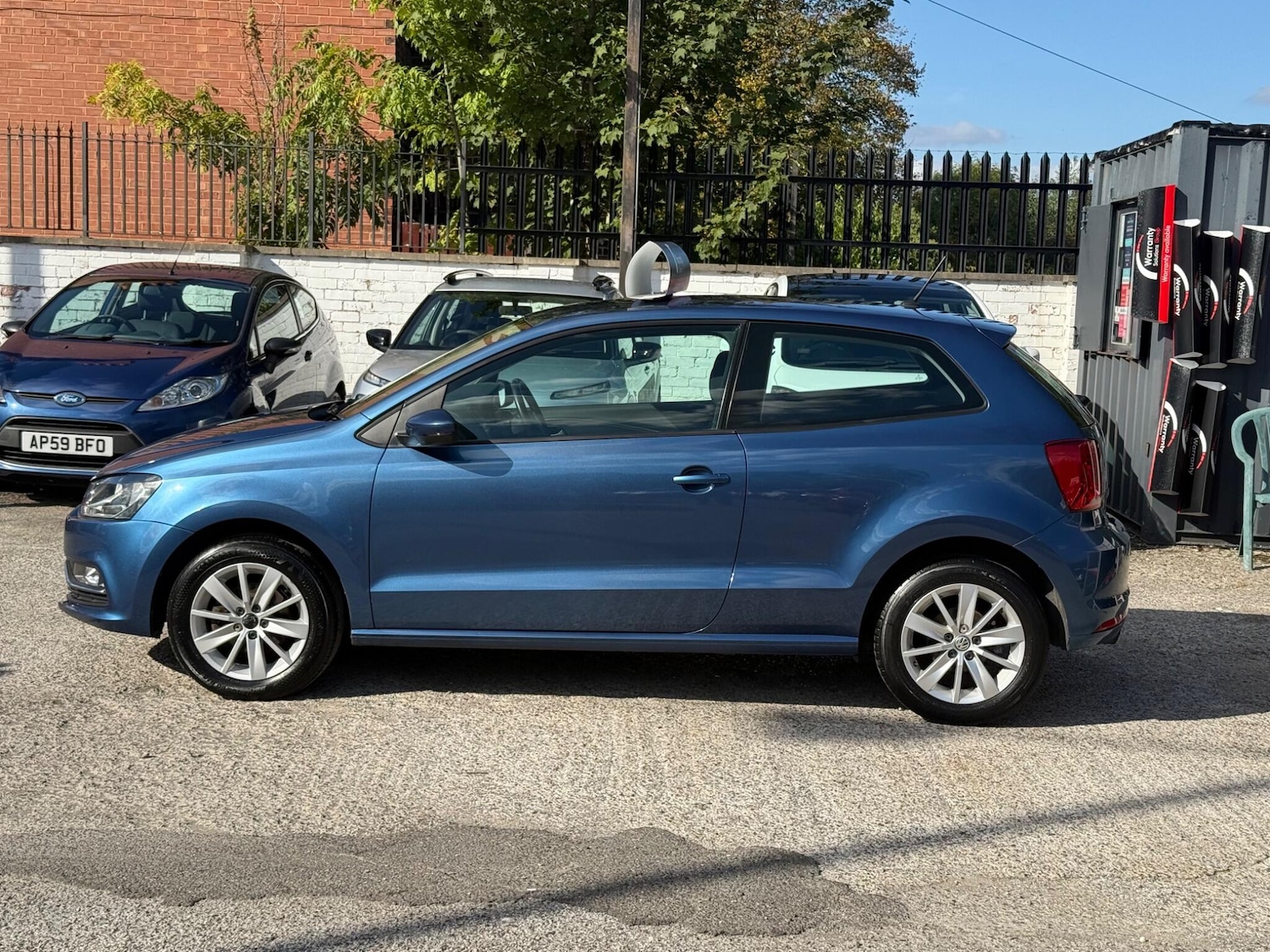 Used Volkswagen Polo 2015 for sale - 76122797: Photo 11