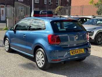 Used Volkswagen Polo 2015 for sale - 76122797: Photo 4