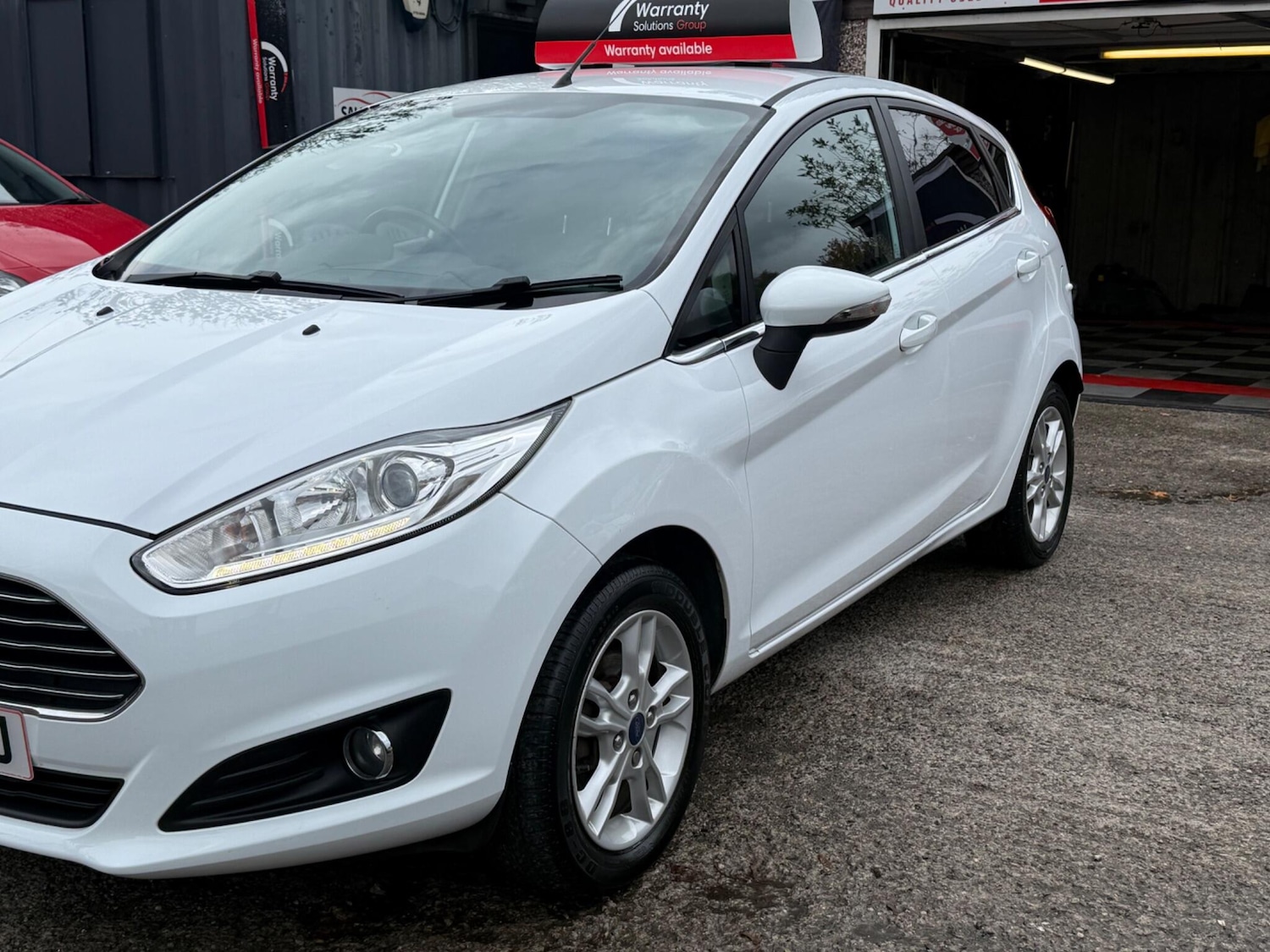 Used Ford Fiesta 2017 for sale - 76432135: Photo 7