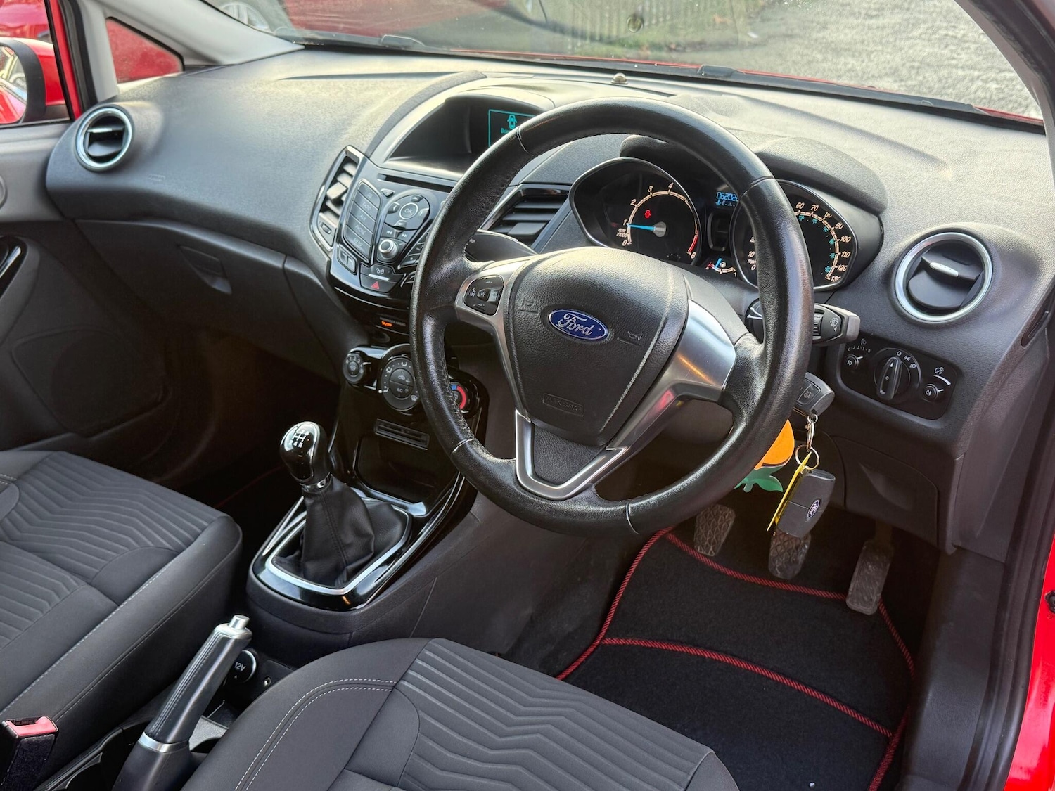 Used Ford Fiesta 2015 for sale - 76965082: Photo 18