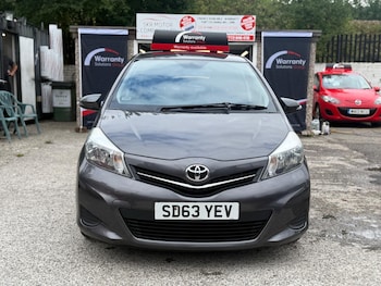 Used Toyota Yaris 2013 for sale - 75657691: Photo