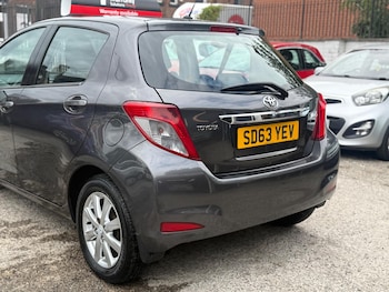 Used Toyota Yaris 2013 for sale - 75657691: Photo