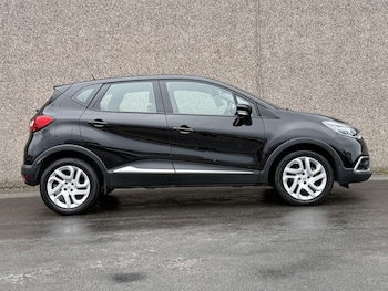 Used Renault Captur 2016 for sale - 79173190: Photo