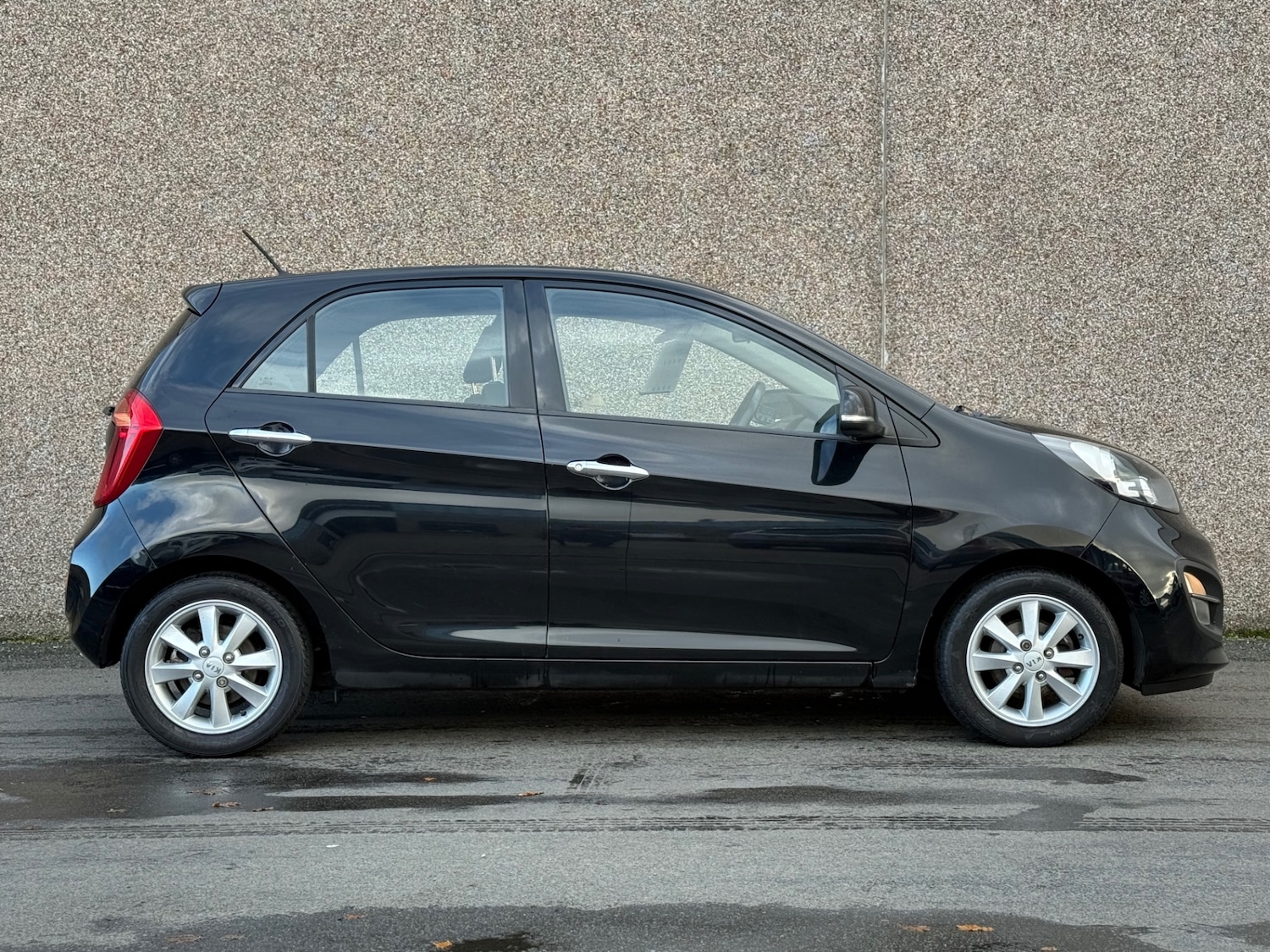 Used Kia Picanto 2014 for sale - 76554915: Photo 2