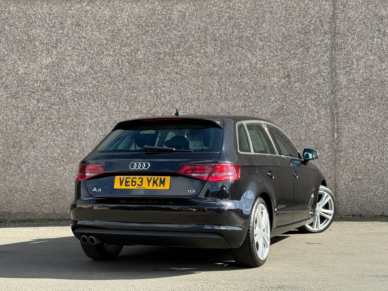 Used Audi A3 2014 for sale - 76030882: Photo 3